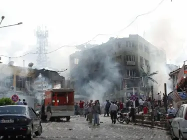 انفجار في مبنى وسط إسطنبول والسُلطات تحاول إجلاء سكّانه - وكالة ستيب نيوز