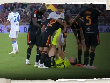 بالفيديو|| لاعب عربي في الدوري الإيطالي يسعف الحكم بعد أن تسبب بإصابته - وكالة ستيب نيوز