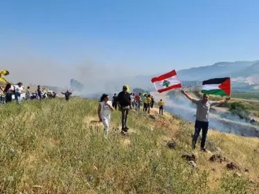 جرحى على حدود لبنان خلال محاولة خرق السياج الحدودي مع الأراضي الفلسطينية المحتلة (فيديو) - وكالة ستيب نيوز
