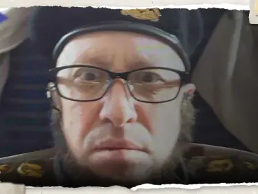 شاهد || حاف الشوارب.. صور لقائد فاغنر في ليبيا عُثر عليها بعد اقتحام قصره - وكالة ستيب نيوز