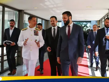 سوريا.. سنتكوم تكشف تفاصيل لقاء قائدها مع أحمد الشرع - وكالة ستيب نيوز