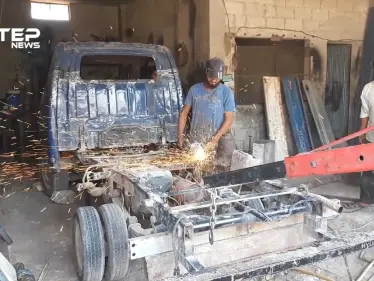في إدلب .. سيارة مصنوعة من قطع التبديل تبدل حال المواطنين إلى الأفضل قليلاً - وكالة ستيب نيوز