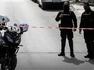 الشرطة اليونانية توقف "شبكة إرهابية" خططت لضرب أهداف "إسرائيلية" وسط أثينا - وكالة ستيب نيوز