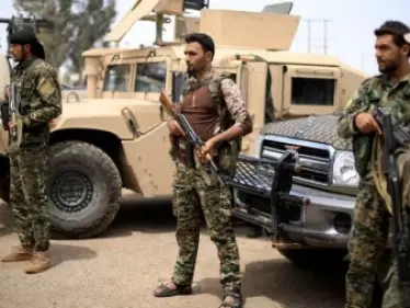 ميليشيا قسد تعتقل نازحي الركبان بالرقة، وفرنسا تدرس إمكانية إبقاء قوّاتها لحماية الكرد - وكالة ستيب نيوز