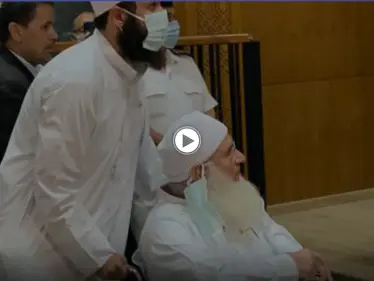 بالفيديو|| "تنظيم داعش" يدفع بالداعية محمد حسين يعقوب للإدلاء باعترافات أمام المحكمة على كرسي متحرّك - وكالة ستيب نيوز