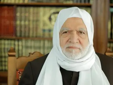 أول كلمة لمفتي سوريا الجديد يُلقيها في الشمال السوري - وكالة ستيب نيوز