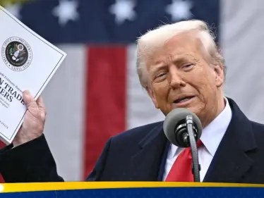 دولتان عربيتان قد تستفيدان من قرار رفع الرسوم الجمركية الأمريكية - وكالة ستيب نيوز