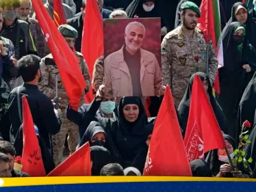 مصادر إيرانية تكشف السبب وراء انفجارين قرب مقبرة قاسم سليماني (فيديو) - وكالة ستيب نيوز