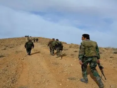 بادية ديرالزور تبتلع مجموعة ثانية لقوّات النظام، وداعش يخسر قياديّان بظروف غامضة!! - وكالة ستيب نيوز