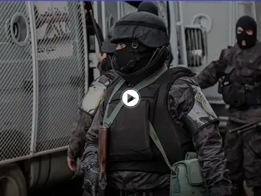 بالفيديو|| تنشر مشاهد لا أخلاقية وصديقها يصورها.. السلطات المصرية تقبض على فتاة الهوهوز - وكالة ستيب نيوز