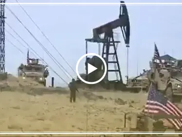 شاهد بالفيديو || مدرعة أمريكية ترابض بجانب أحد المضخات النفطية في رميلان - وكالة ستيب نيوز