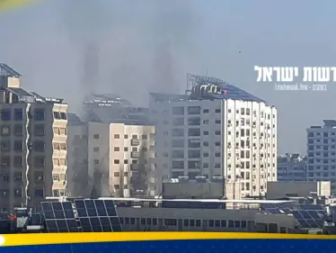 غارات إسرائيلية جديدة وانفجارات عنيفة تهز العاصمة السورية دمشق - وكالة ستيب نيوز