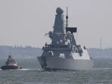 ردّاً على المدمرة (Defender).. روسيا تقدم على تحرك في البحر المتوسط قرب حاملة طائرات بريطانية - وكالة ستيب نيوز