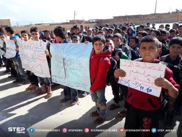 " من حقي أن أتعلم" وقفة احتجاجية لطلاب المدارس في مدينتي سلقين و كفر بطيخ بريف إدلب على مجرزة جرجناز - وكالة ستيب نيوز