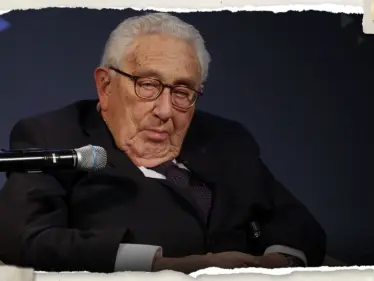 وفاة هنري كيسنجر.. تعرف على اللحظات الحاسمة في حياته وكيف رسم السياسة الخارجية لأمريكا - وكالة ستيب نيوز