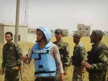 بالفيديو|| شاب من درعا البلد يهدد مراسل سما فراس الأحمد: "ما قصّرت وما رح نقصّر" - وكالة ستيب نيوز