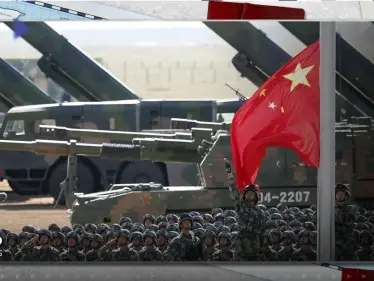 الجيش الصيني يتأهب بعد عبور سفن حربية أمريكية وكندية بمضيق تايوان - وكالة ستيب نيوز