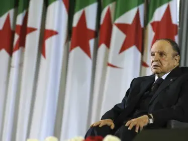 عبدالعزيز بوتفليقة يعلن استقالته وبدء تطبيق للمادة الدستورية 102 - وكالة ستيب نيوز