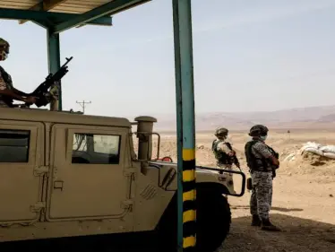 الجيش الأردني يحبط محاولة تسلل وتهريب مخدرات من سوريا إلى الأردن.. ويتوعد بـ"الحزم والقوة" - وكالة ستيب نيوز