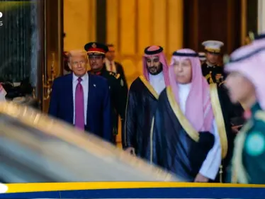 من السعودية.. ترامب يقرر رفع العقوبات عن سوريا - وكالة ستيب نيوز