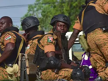 الجيش الفرنسي يعلن مقتل عشرات "الإرهابيين" في بوركينا فاسو - وكالة ستيب نيوز