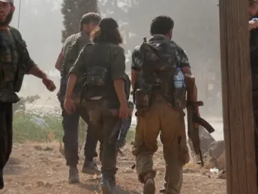 تواصل الاقتتال بين الزنكي وتحرير الشام بدارة عزة، يُسفر عن سقوط العديد من المدنيين!! - وكالة ستيب نيوز