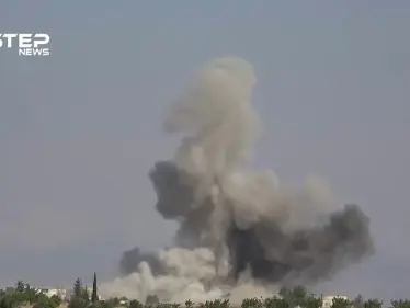 شاهد غارات جوية مكثفة من قبل الطيران الحربي و الروسي على مدن وبلدات شمال حماة - وكالة ستيب نيوز