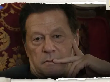 "زنزانة صغيرة وقذرة".. محام يكشف وضع عمران خان في السجن - وكالة ستيب نيوز