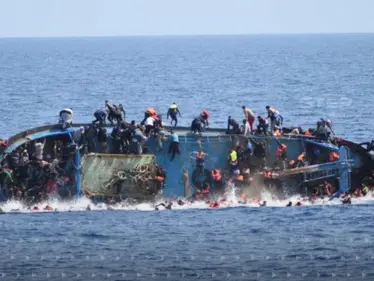 ميقاتي يعلن الحداد العام وتنكيس الأعلام بعد غرق زورق اللاجئين بطرابلس - وكالة ستيب نيوز