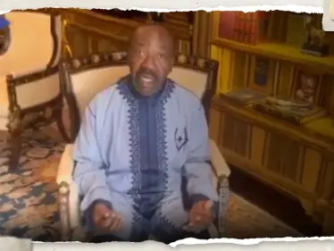 شاهد || العثور على حقائب مليئة بالأموال بمنزل رئيس الغابون المخلوع - وكالة ستيب نيوز