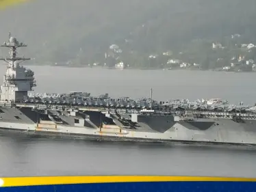 واشنطن تدفع بأضخم حاملة طائرات في العالم إلى الكاريبي وسط توتر متصاعد مع فنزويلا - وكالة ستيب نيوز