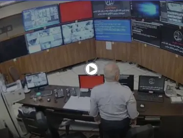 بالفيديو|| اختراق اسوأ السجون الإيرانية يظهر مشاهد "مرعبة" وقراصنة يكشفون قائد الذباب الإلكتروني بـ الحرس الثوري - وكالة ستيب نيوز