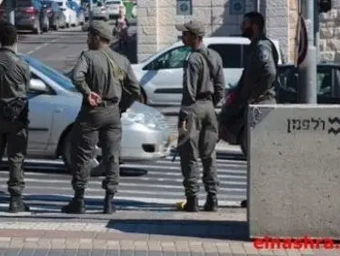 سيارة تدهس شرطيين إسرائيليين في مستوطنة نهاريا وتفرّ.. ومصادر تكشف جنسية السائق - وكالة ستيب نيوز