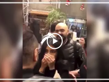 بالفيديو|| هكذا كانت ردة فعل فتاة كويتية أثناء لقاءها بالفنان تامر حسني! - وكالة ستيب نيوز