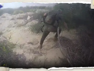 شاهد|| كتائب القسام تنشر فيديو لحظة مباغتة مقاتليها لقوات إسرائيلية خلف خطوط القتال بموقع إيرز - وكالة ستيب نيوز