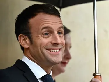 صحيفة لوموند تكشف تعرّض هاتف الرئيس الفرنسي لاستهداف عبر برنامج تجسس طورته شركة إسرائيلية - وكالة ستيب نيوز