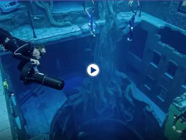 شاهد|| أعمق حوض سباحة في العالم "ديب دايف دبي".. جولة مميزة مع الغواصين بداخله - وكالة ستيب نيوز