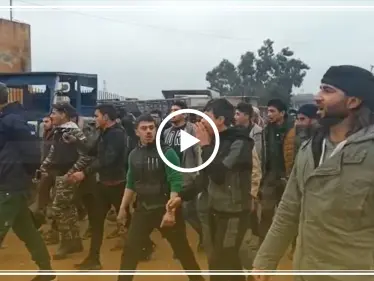 بالفيديو|| مدنيو إدلب يتظاهرون ضد حملة اعتقالات شنتها تحرير الشام.. والأخيرة ترّد بالرصاص الحي! - وكالة ستيب نيوز