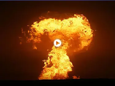 بالفيديو|| مؤسسة النفط والغاز في أذربيجان تعلن أن حريق بحر قزوين سببه ثوران بركاني - وكالة ستيب نيوز