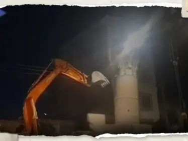 بالفيديو|| هدم مسجد تاريخي في العراق يثير غضبًا وبيانات من وزارة الثقافة والوقف السنّي - وكالة ستيب نيوز