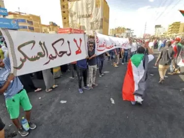 قطع الإنترنت وإغلاق جسور في السودان قبل ساعات من مظاهرات ضد السلطة - وكالة ستيب نيوز