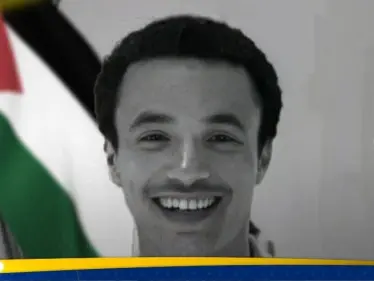 شاب تونسي يفقد حياته أثناء محاولته رفع علم فلسطين فوق مبنى عال( فيديو) - وكالة ستيب نيوز