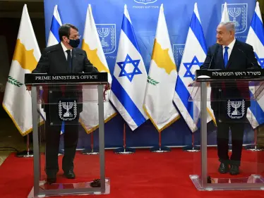 نتنياهو يعرض على الرئيس القبرصي خلال لقاء ما عرضه على عدد كبير من الدول العربية - وكالة ستيب نيوز