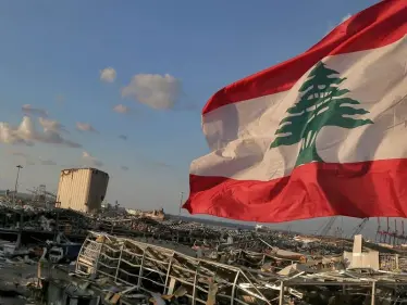 مجلس الدفاع الأعلى اللبناني يكشف عن وجود مواد كيماوية خطرة بمنشآت النفط جنوب لبنان - وكالة ستيب نيوز