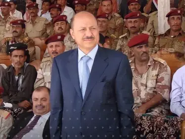 رئيس المجلس الرئاسي اليمني يعلن الالتزام بالاتفاق الأخير والريال اليمني يصعد 50 بالمئة - وكالة ستيب نيوز