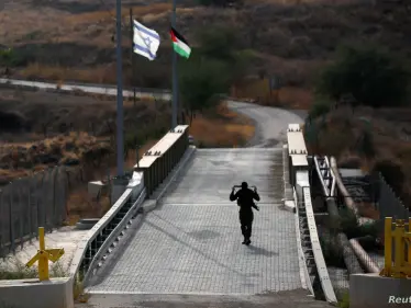 مستوطن إسرائيلي يتسلل إلى الأردن والسلطات تلقي القبض عليه وتتصرف معه - وكالة ستيب نيوز