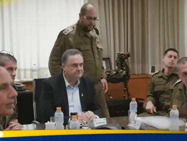 صحيفة تكشف كيف اخترقت إسرائيل اجتماع حكومة الحوثي - وكالة ستيب نيوز