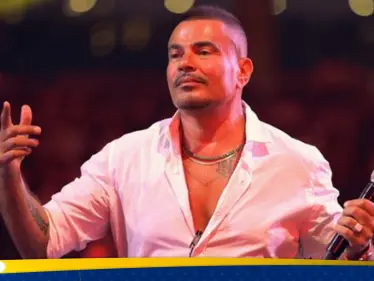 شاهد|| فيديو لعمرو دياب يشعل غضباً.. كلمة نابية وشتيمة لسائقه - وكالة ستيب نيوز