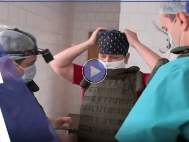 بالفيديو|| كاد ينفجر.. جرّاحون يستخرجون صاعق لغم من ساق جندي روسي - وكالة ستيب نيوز