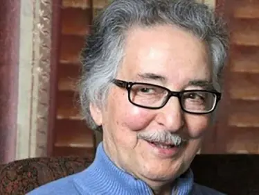 وفاة أبو الحسن بني صدر في باريس.. أول رئيس إيراني بعهد "الخميني" - وكالة ستيب نيوز